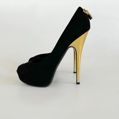 Pre-owned Louis Vuitton Black Suede "oh Really!" Peep Toe Platform Pumps, 40 In Default Title