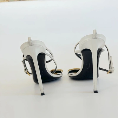 TOM FORD Pre-owned White Sandal Heels With Chunky Gold Chain Toe Strap, 39 In Default Title