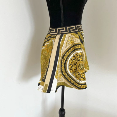 Pre-owned Versace Signature Print Logo Waistband High-waist Shorts In Default Title