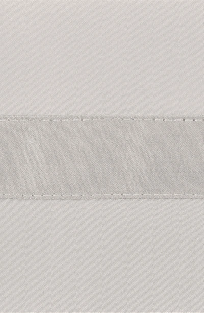 Matouk Nocturne 600 Thread Count Fitted Sheet In Silver