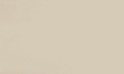 Matouk Nocturne 600 Thread Count Fitted Sheet In Champagne