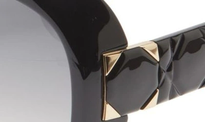 Shop Dior Lady 95.22 R2i 58mm Round Sunglasses In Shiny Black / Gradient Smoke