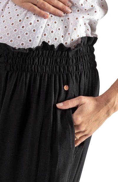 Cache Coeur Sahel Smocked Twill Maternity Shorts In Black