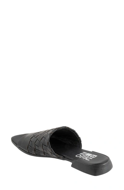 Shop Bueno Tessa Slide Sandal In Black