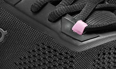 On The Roger Spin Court Sneaker In Black/ Zephyr