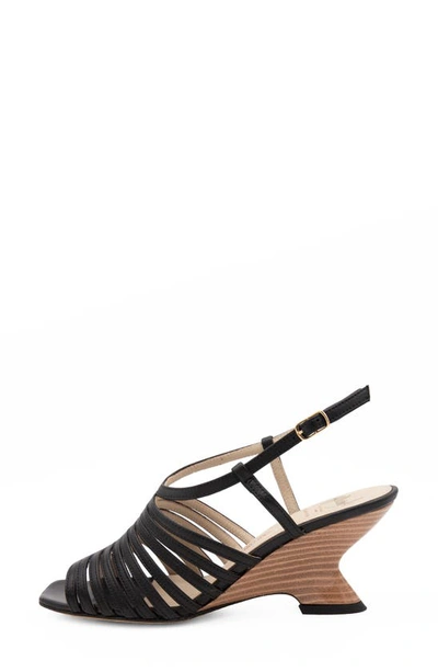 Amalfi By Rangoni Felce Slingback Sandal In Black Etoile