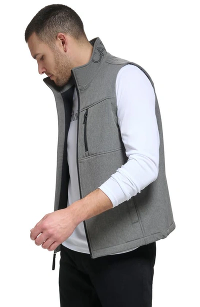 Calvin Klein Men's Infinite Stretch Soft Shell Vest In Light Grey Heather