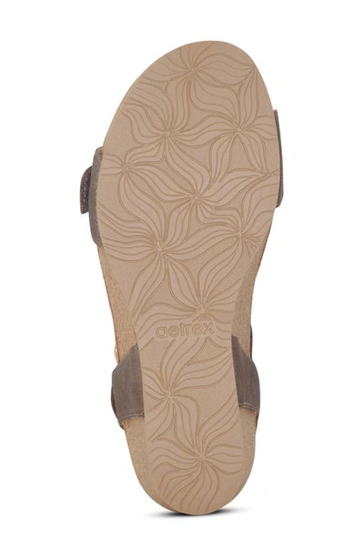 Aetrex Lexa Wedge Sandal In Bronze
