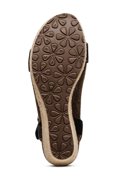 Aetrex Sydney Wedge Espadrille Sandal In Black