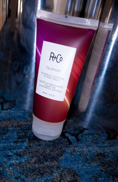 R + Co R+co Teleport Flexible Control Hydra Gelee
