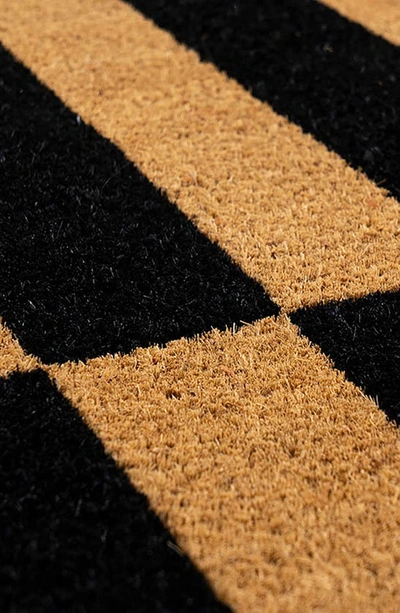Entryways Alternating Stripe Doormat In Natural Coir / Black