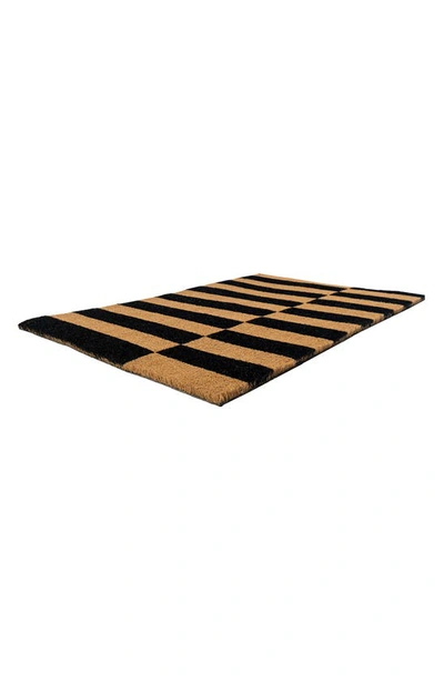 Shop Entryways Alternating Stripe Doormat In Natural Coir / Black