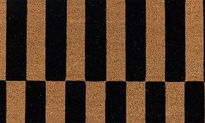 Entryways Alternating Stripe Doormat In Natural Coir / Black