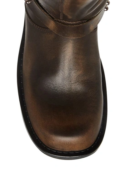 Steve Madden Rocky Boot In Brown Distressed