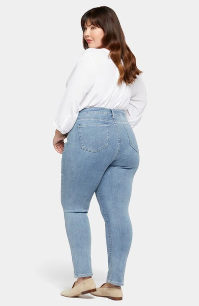 Nydj Sheri Slim Jeans In Haley