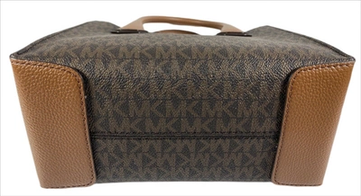 Michael Kors Mercer Leather Messenger Ag In Beige