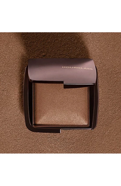 Hourglass Ambient® Lighting Finishing Powder Eternal Light 0.35 oz / 10 G In Eternal Light