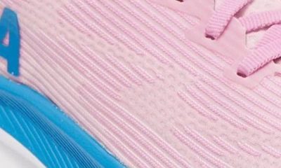 Hoka Clifton 9 Sneakers In Pink