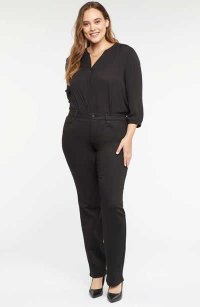 Nydj Marilyn Straight Jean In Black Rinse