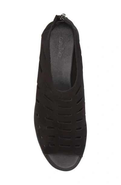 Shop Arche Denlyi Cutout Slip-on In Noir