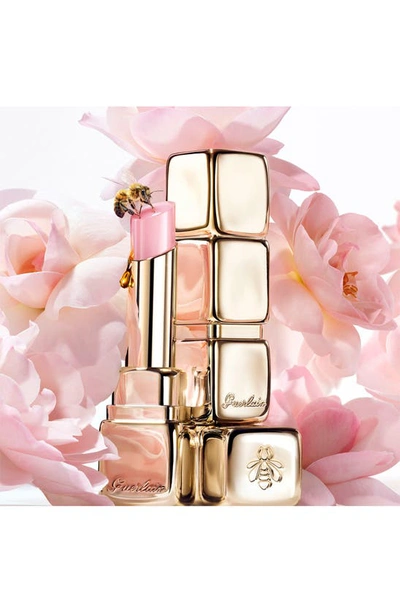 Guerlain Kisskiss Bee Glow Tinted Lip Balm 3.2g 129 Blossom In Honey Glow