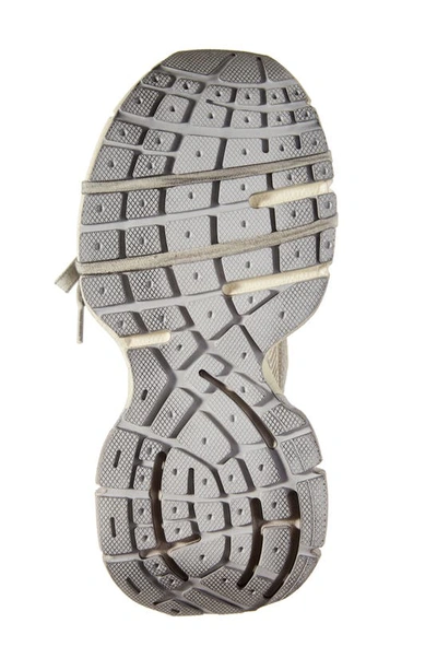 Shop Balenciaga 3xl Sneaker In White/ Silver