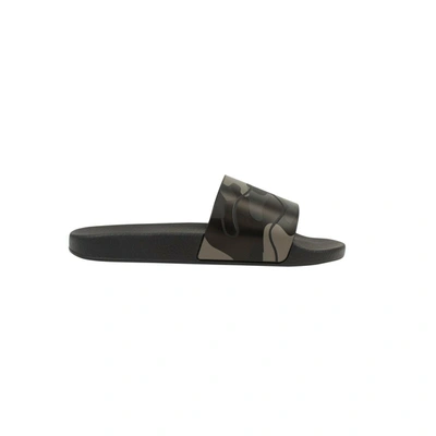 Shop Valentino Black Camouflage Rubber Slides