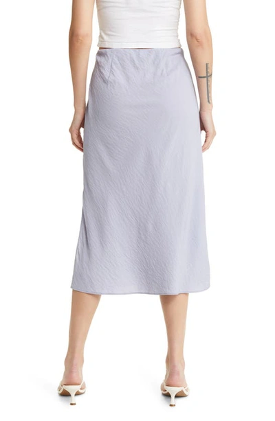 Shop Madewell Crinkled Satin Slip Skirt In Distant Periwinkle