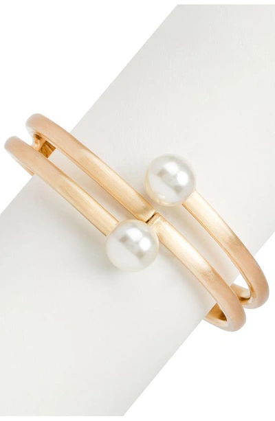 Shop Saachi Endless Pearl Bracelet In Gold