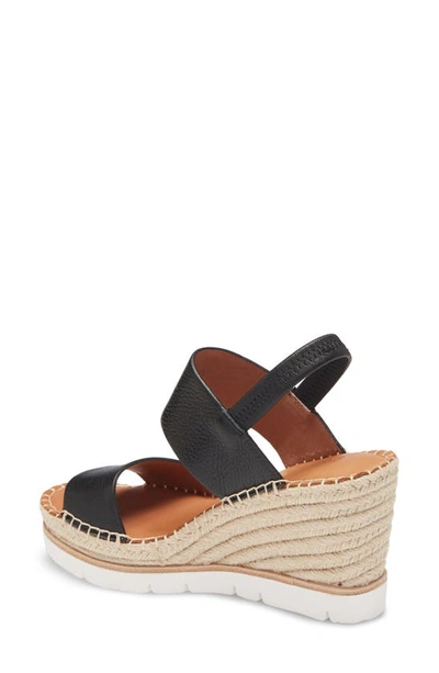 Gentle Souls By Kenneth Cole Elyssa Platform Wedge Sandal In Black Leather