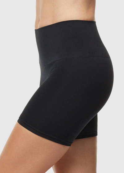 Yummie Seamless Shaping Short