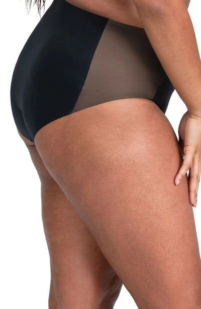 Honeylove Crossover Briefs In Runway