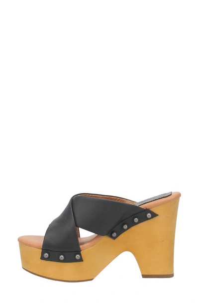 Dingo Driftwood Platform Wedge Sandal In Black