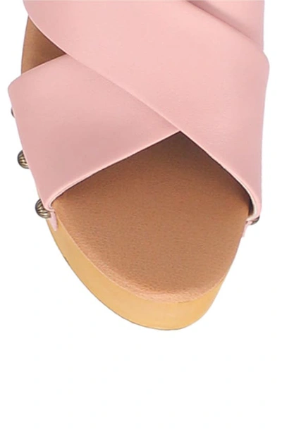 Dingo Driftwood Platform Wedge Sandal In Pink