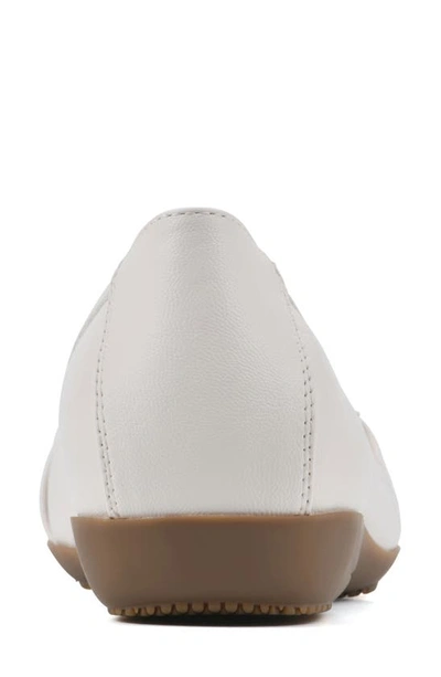 Cliffs By White Mountain White Mountain Charmed Flat In Cream/ Smooth