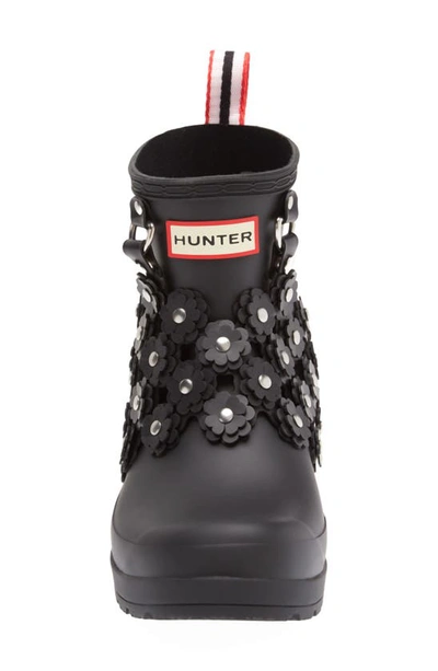 Shop Noir Kei Ninomiya X Hunter Chain Embellished Rubber Ankle Rain Boot In Black