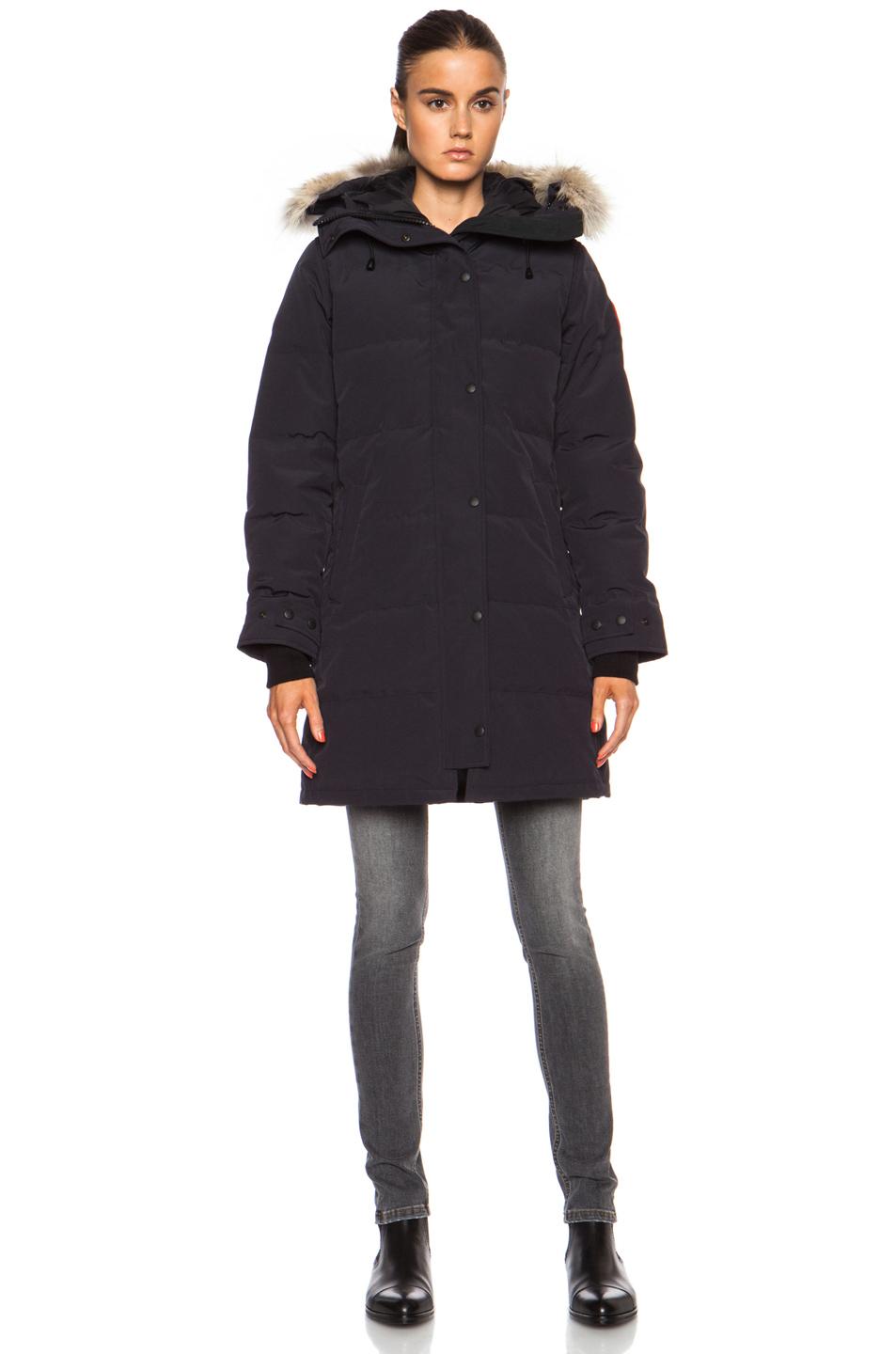 canada goose shelburne genuine coyote fur trim down parka