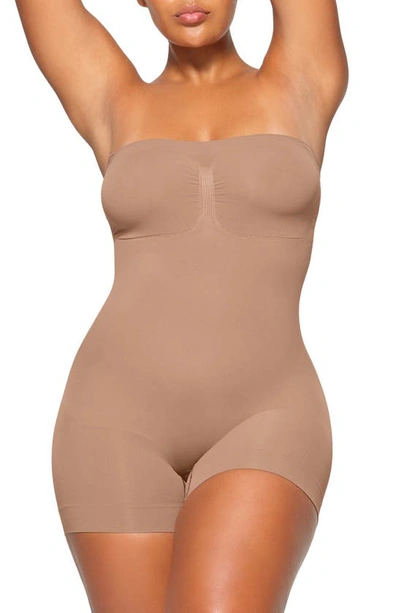 Skims Womens Sienna Butt-enhancing Open-bust Stretch-woven Body In Sienna