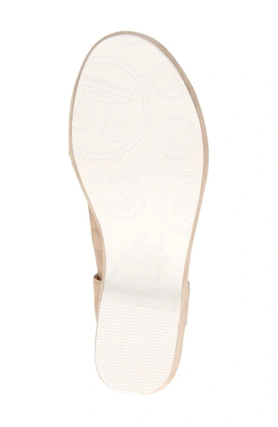 L'amour Des Pieds Mandora Wedge Sandal In Taupe/ White