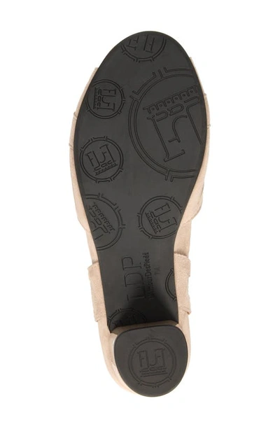 L'amour Des Pieds Mahiya Block Heel Sandal In Taupe
