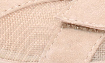 L'amour Des Pieds Mahiya Block Heel Sandal In Taupe
