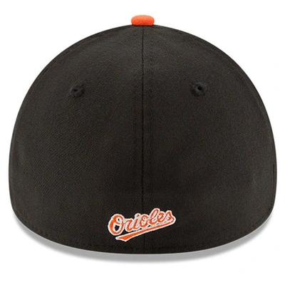 Shop New Era Black/white Baltimore Orioles Mlb Team Classic 39thirty Flex Hat