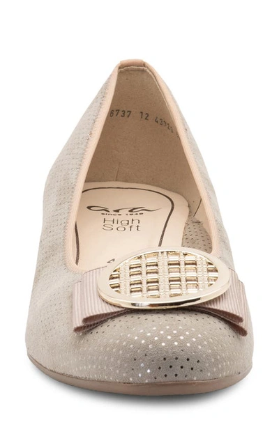 Ara Bambi Flat In Sand Puntikid