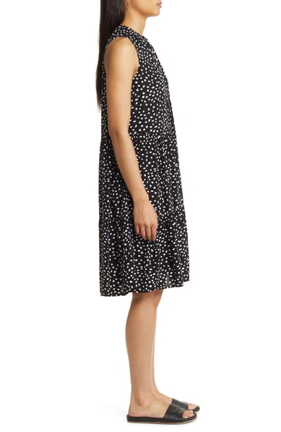 Shop Beachlunchlounge Print Sleeveless Tiered Dress In Spots Noir
