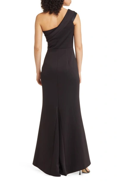 Eliza J Off The Shoulder Fit & Flare Gown In Black