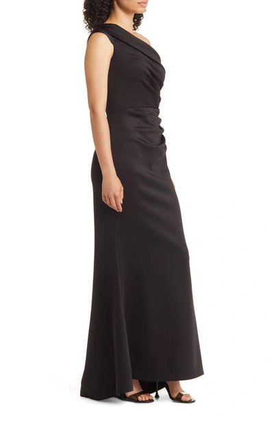 Eliza J Off The Shoulder Fit & Flare Gown In Black