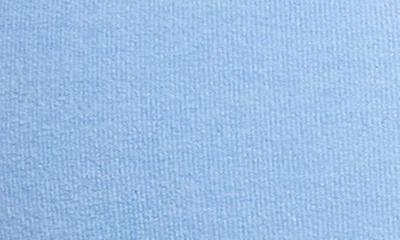 Beyond Yoga Lift Your Spirit Sports Bra In Flower Blue Heather