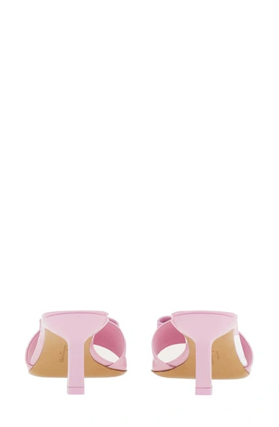 Shop Ferragamo Glo Bow Slide Sandal In Bubble Gum