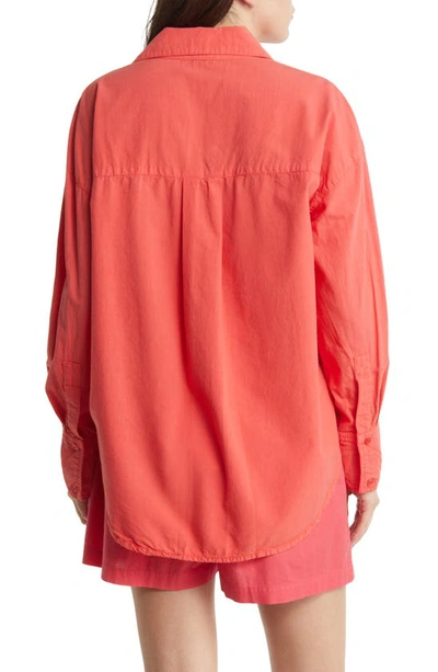 Shop Monrow Poplin Shirt In Fire Coral