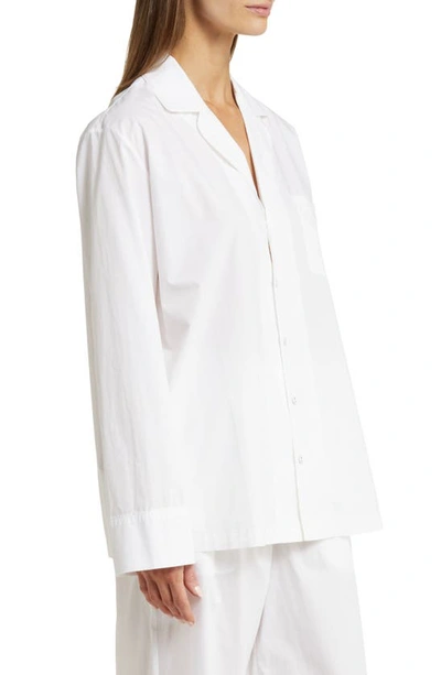 Shop Skims Cotton Poplin Button-up Pajama Shirt In Snow